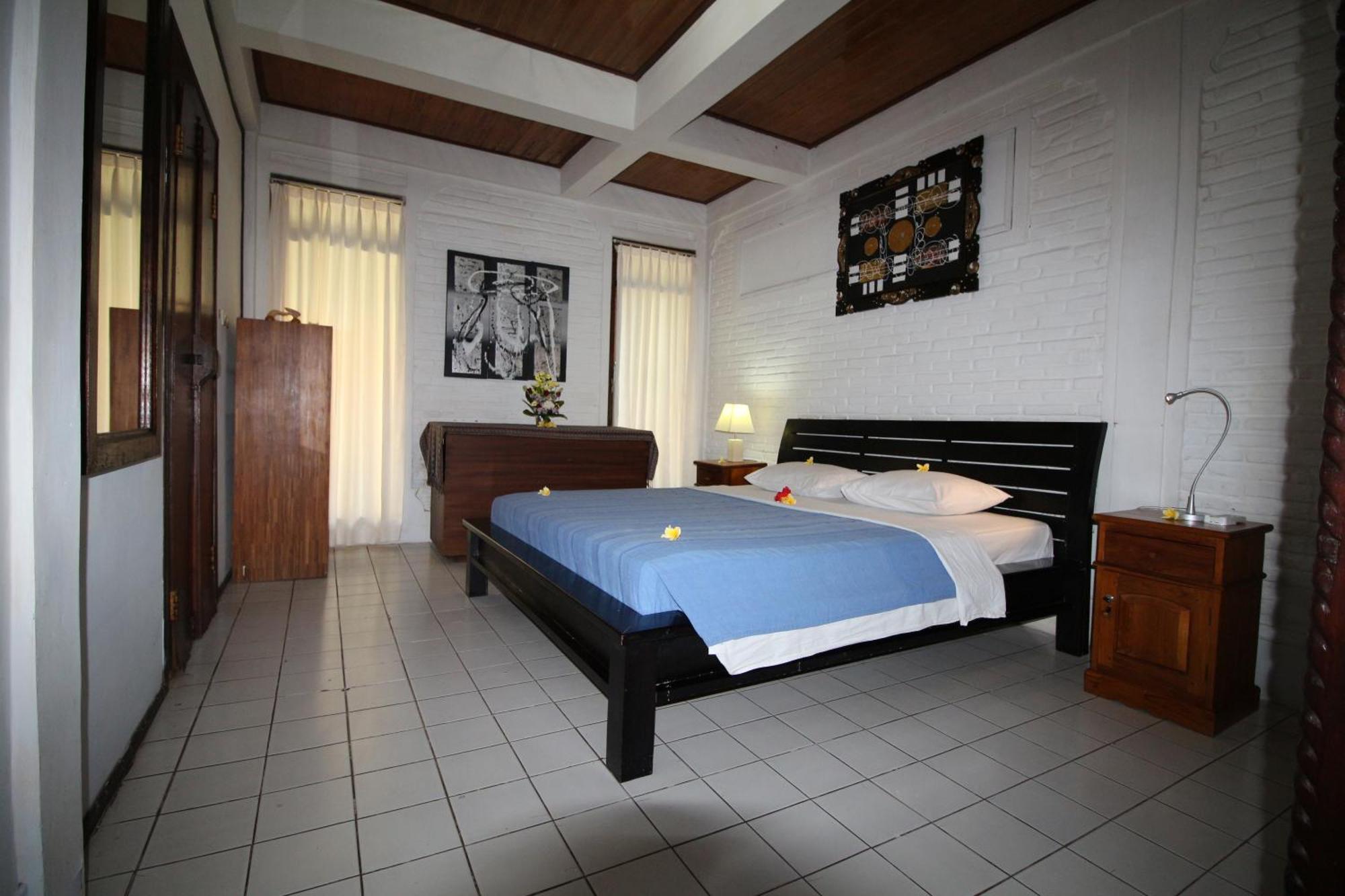 De Puspa Residence Seminyak Экстерьер фото